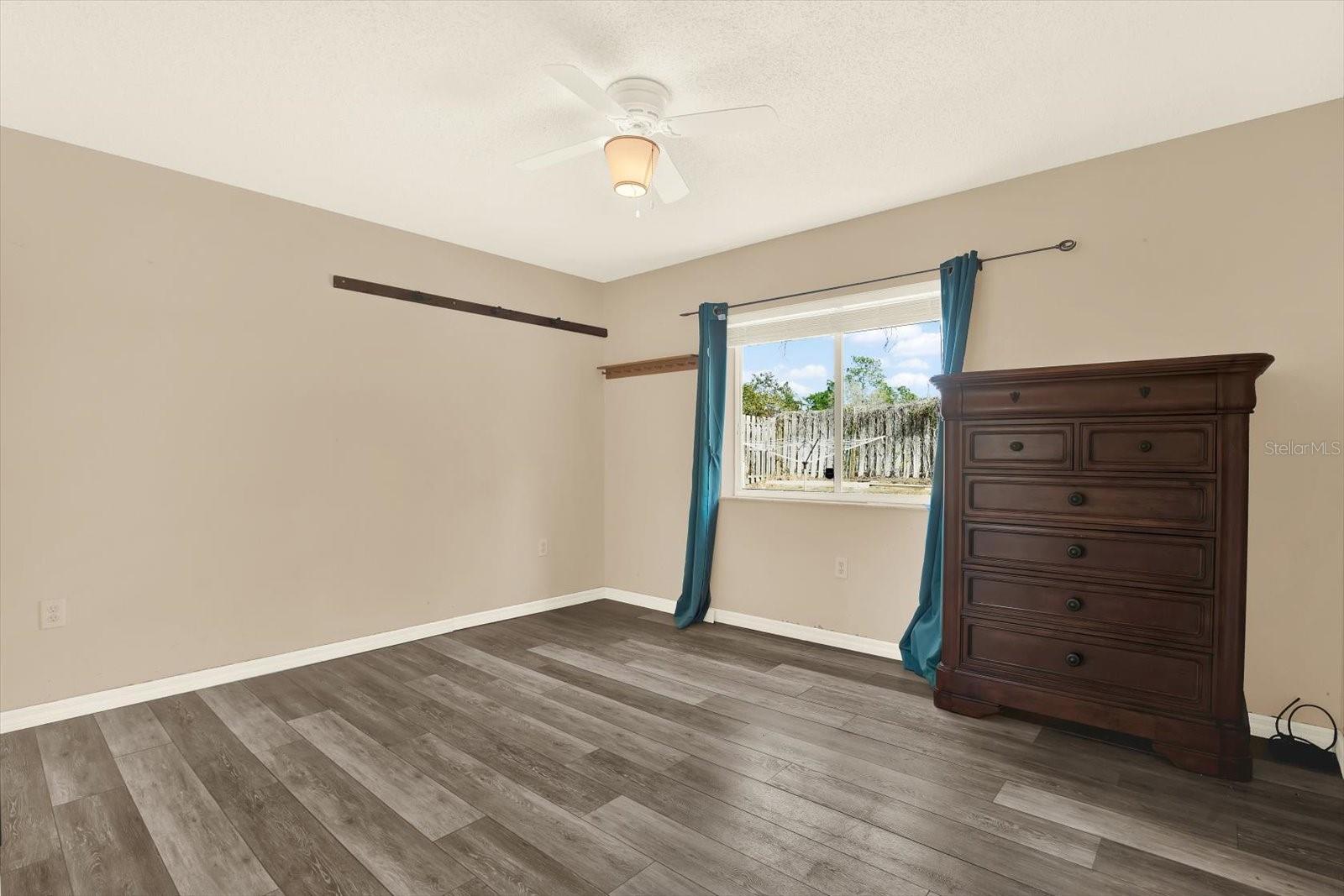 Image 34 of 48 For 12270 Piping Plover Avenue