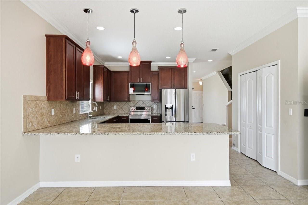 Image 9 of 41 For 13366 Barkingside Place