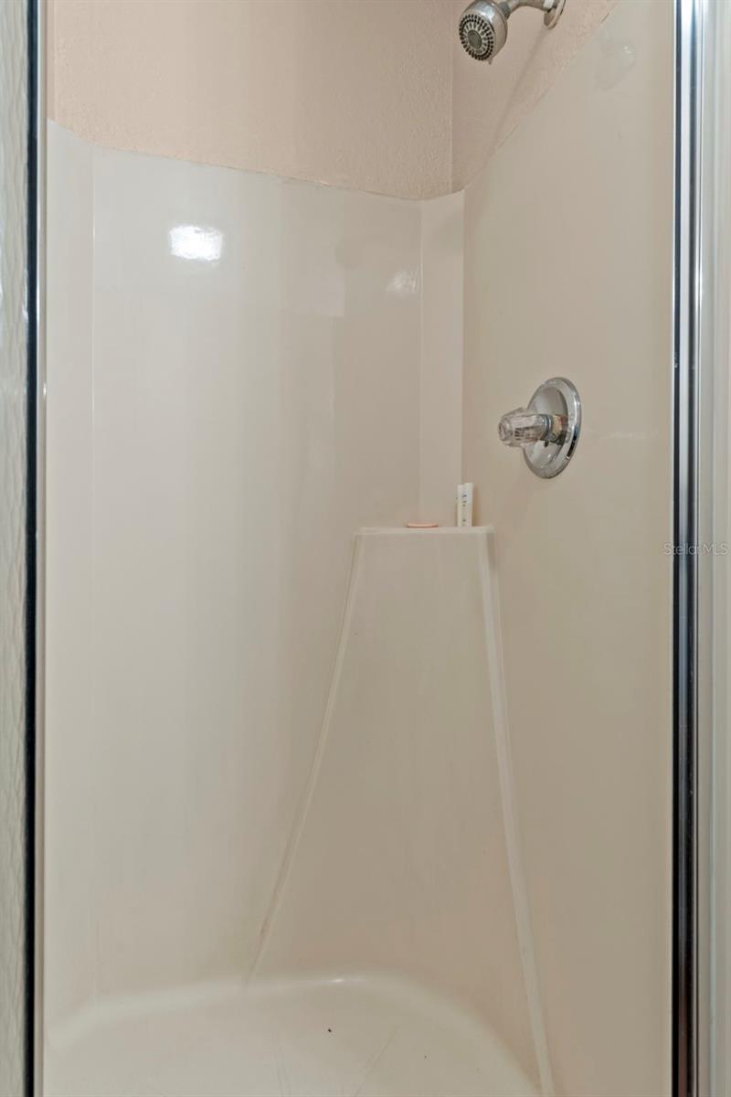 Image 29 of 54 For 475 Landing Boulevard