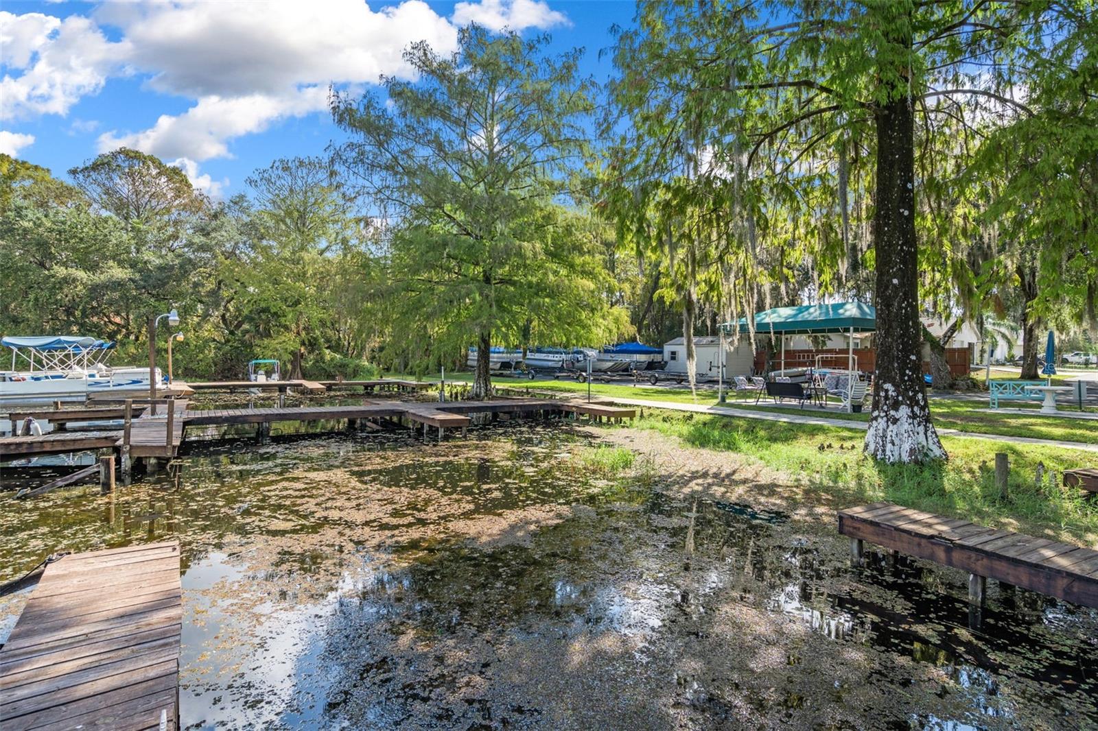 Image 41 of 54 For 475 Landing Boulevard