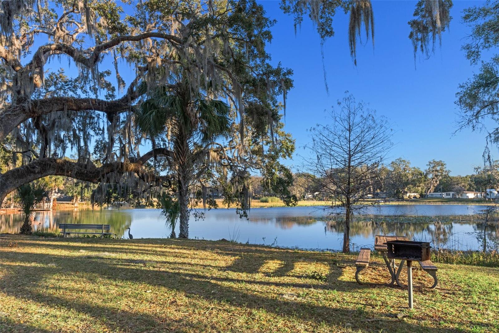 Image 52 of 54 For 475 Landing Boulevard