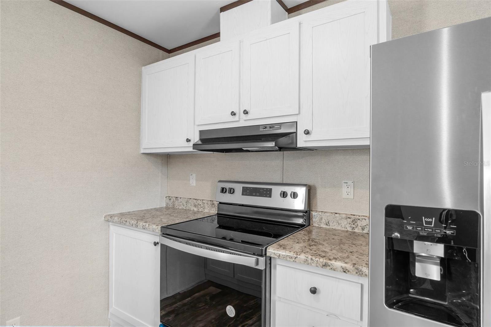 Image 10 of 36 For 5122 Miami Avenue