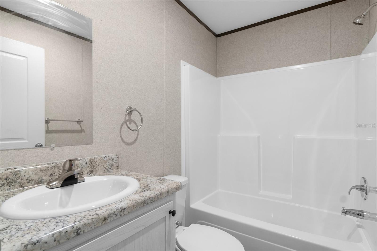 Image 27 of 36 For 5122 Miami Avenue