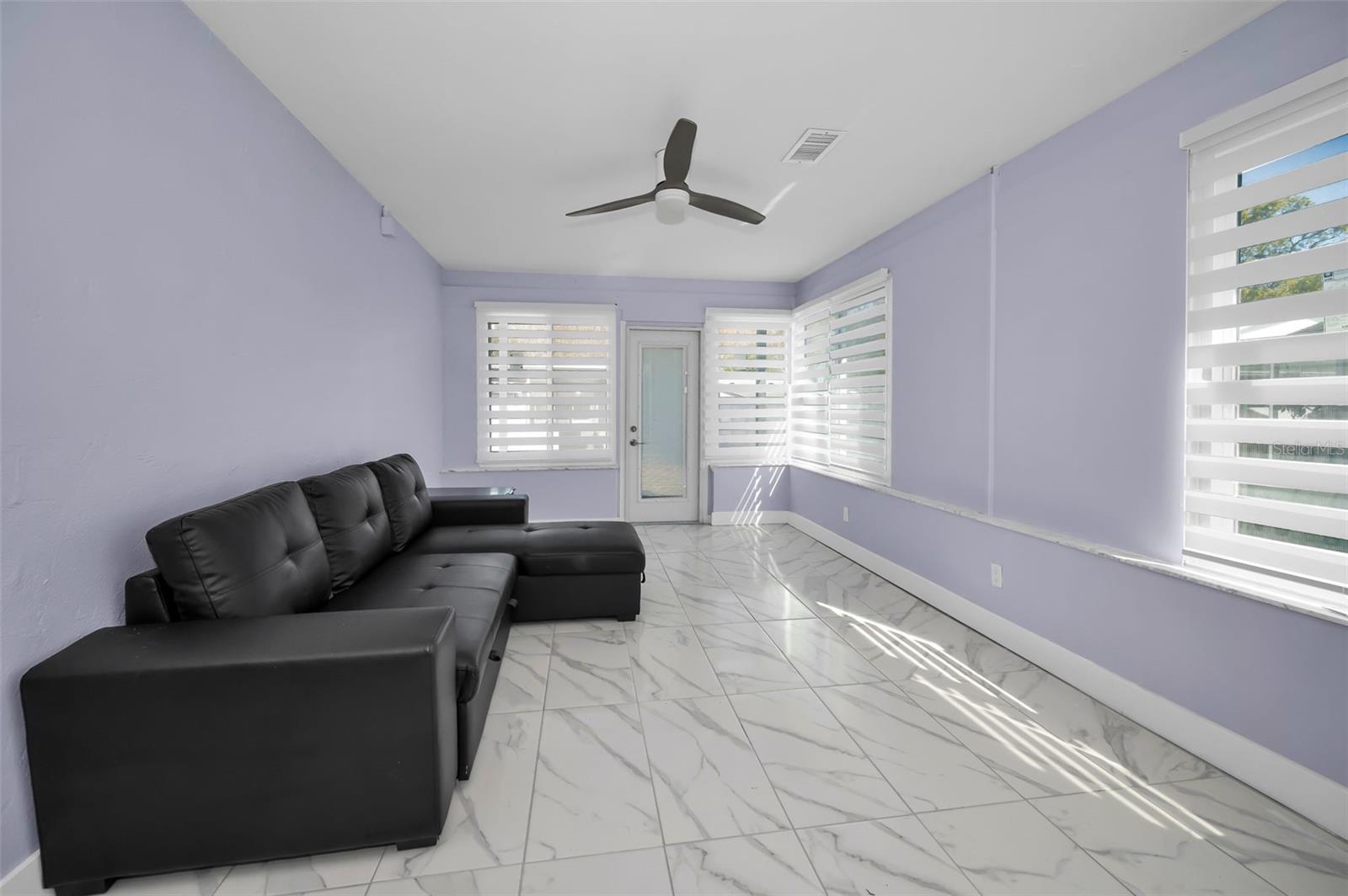 Image 16 of 18 For 11610 Bee Hive Lane