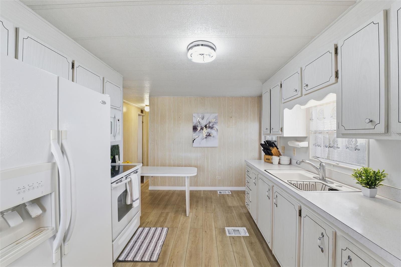 Image 10 of 21 For 2013 Wailua Drive