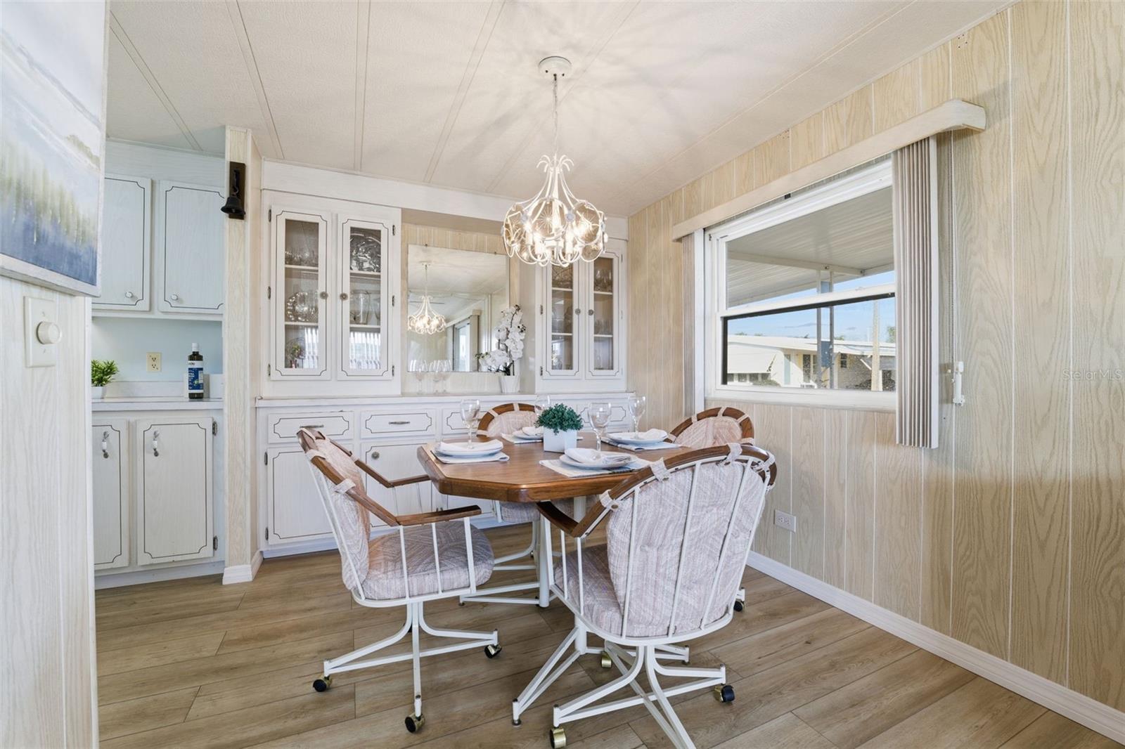 Image 8 of 21 For 2013 Wailua Drive