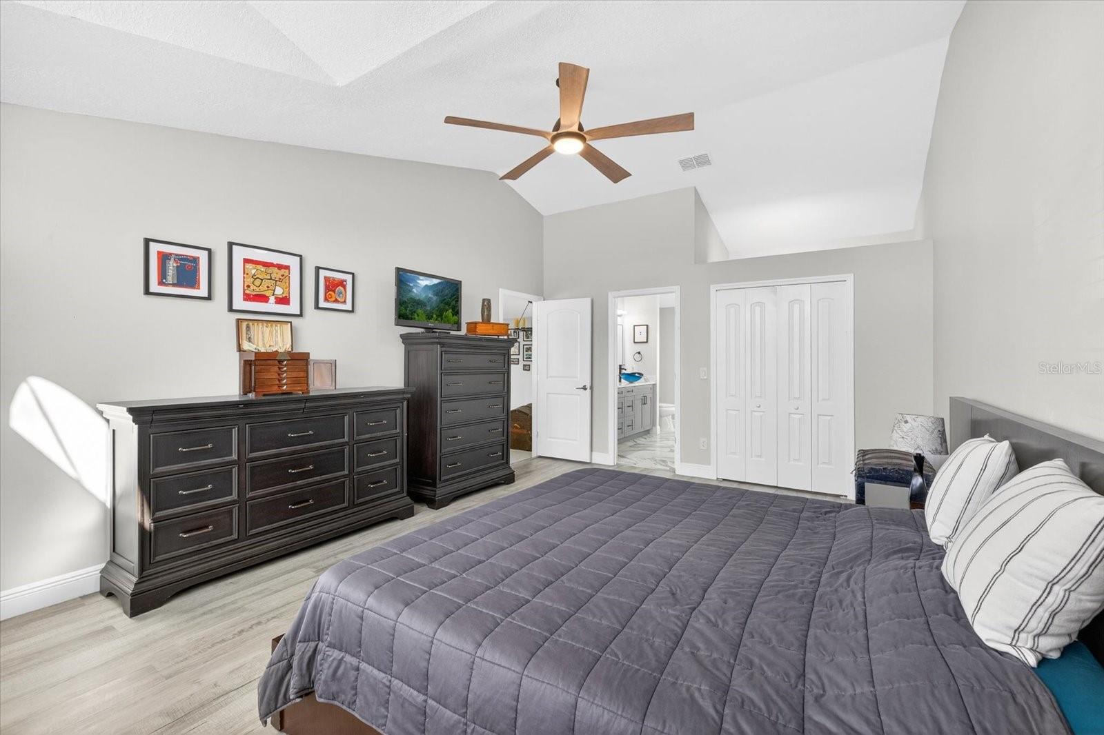 Image 14 of 67 For 5720 Redhawk Drive