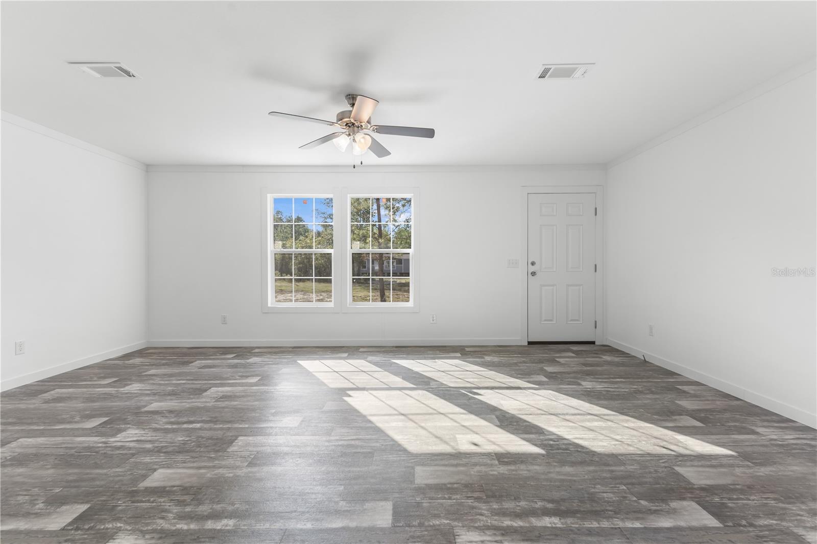 Image 19 of 29 For 16077 Bradenton Street