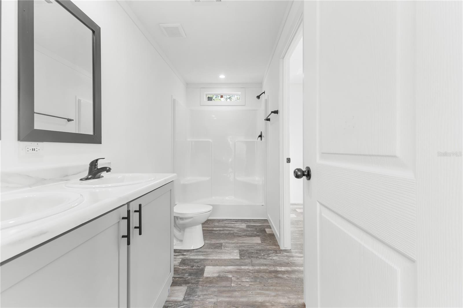 Image 26 of 29 For 16077 Bradenton Street