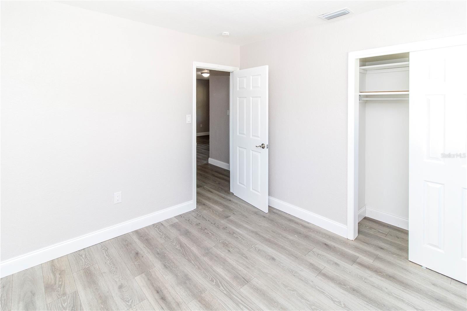 Image 29 of 36 For 7122 Astor Drive