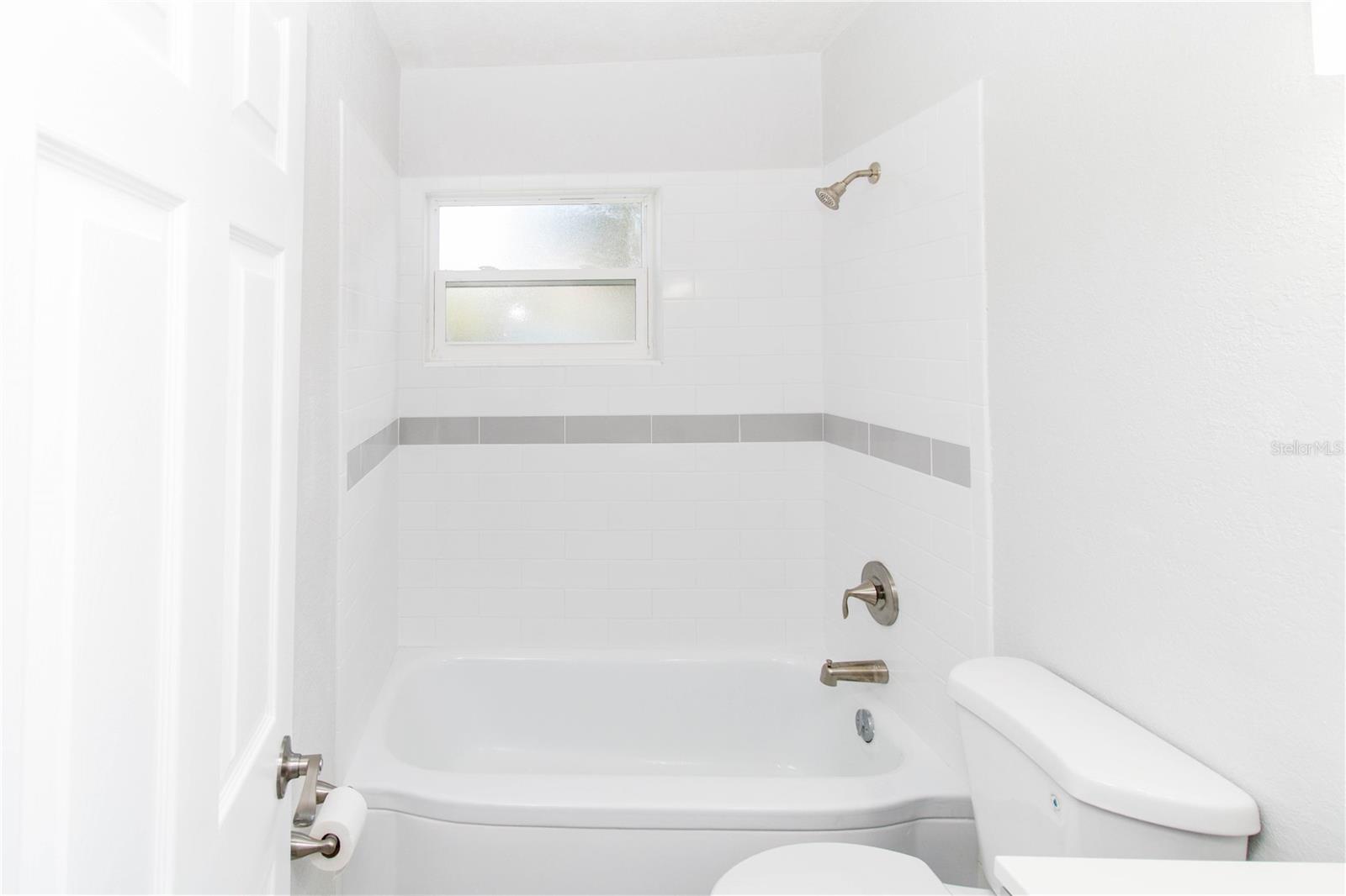 Image 30 of 36 For 7122 Astor Drive