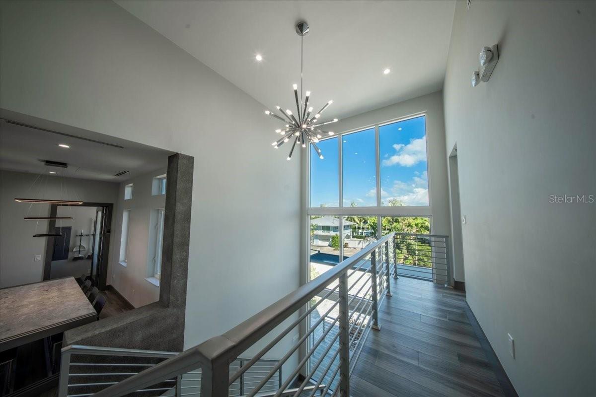 Image 63 of 85 For 118 Avenue E