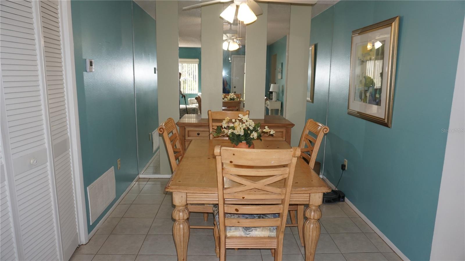 Image 11 of 37 For 12903 Wedgewood Way A