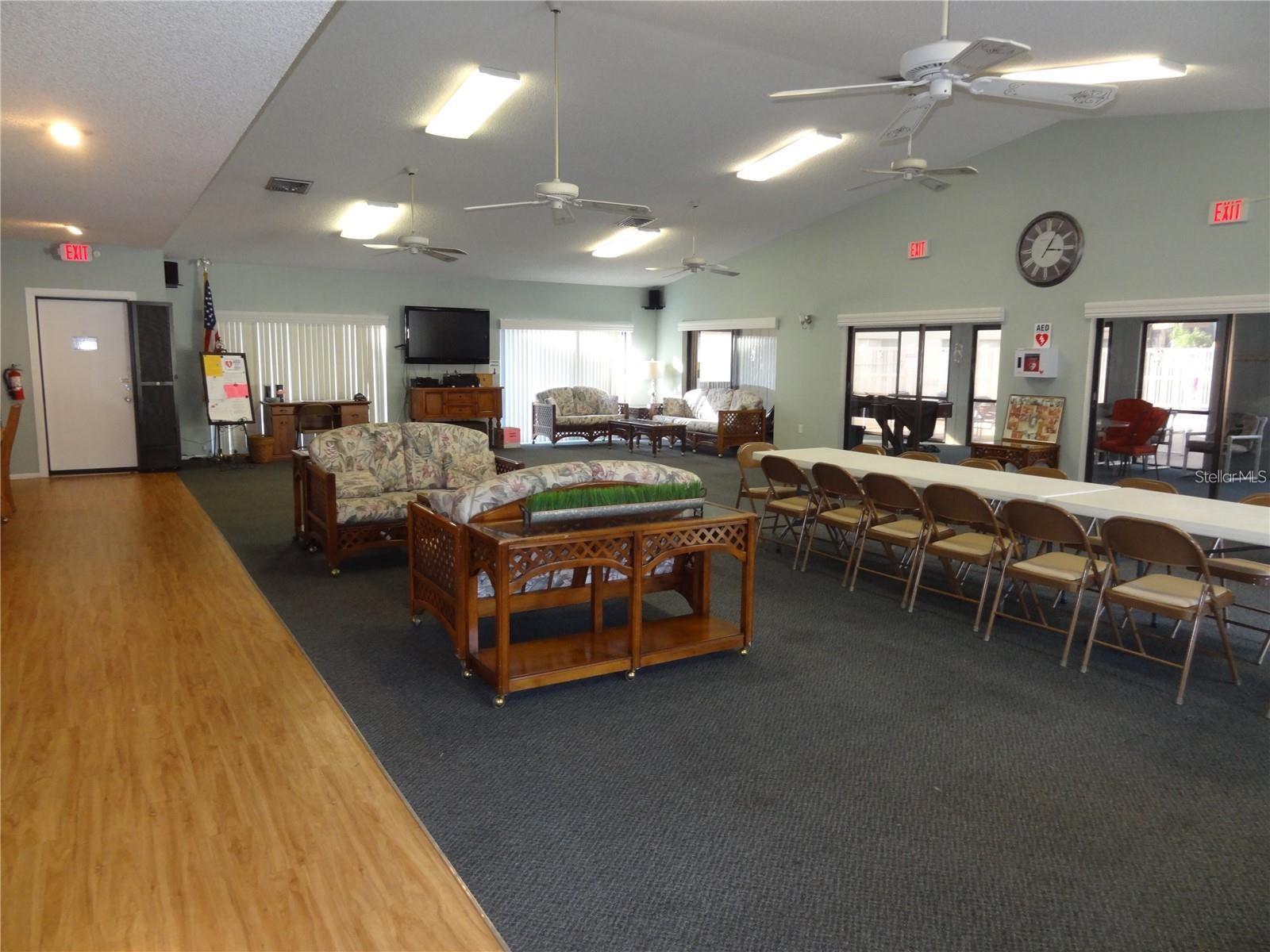 Image 27 of 37 For 12903 Wedgewood Way A