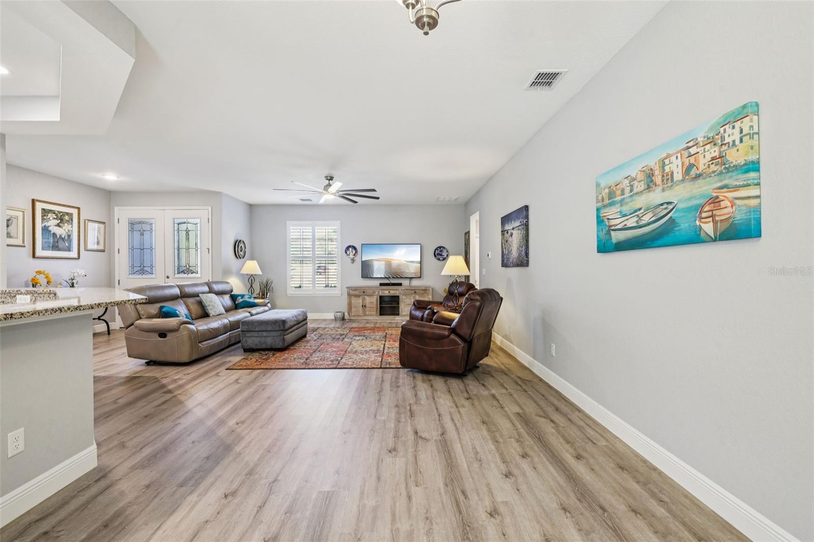 Image 14 of 66 For 11112 Rostock Road