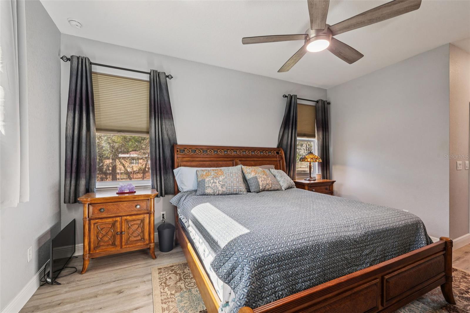 Image 21 of 66 For 11112 Rostock Road