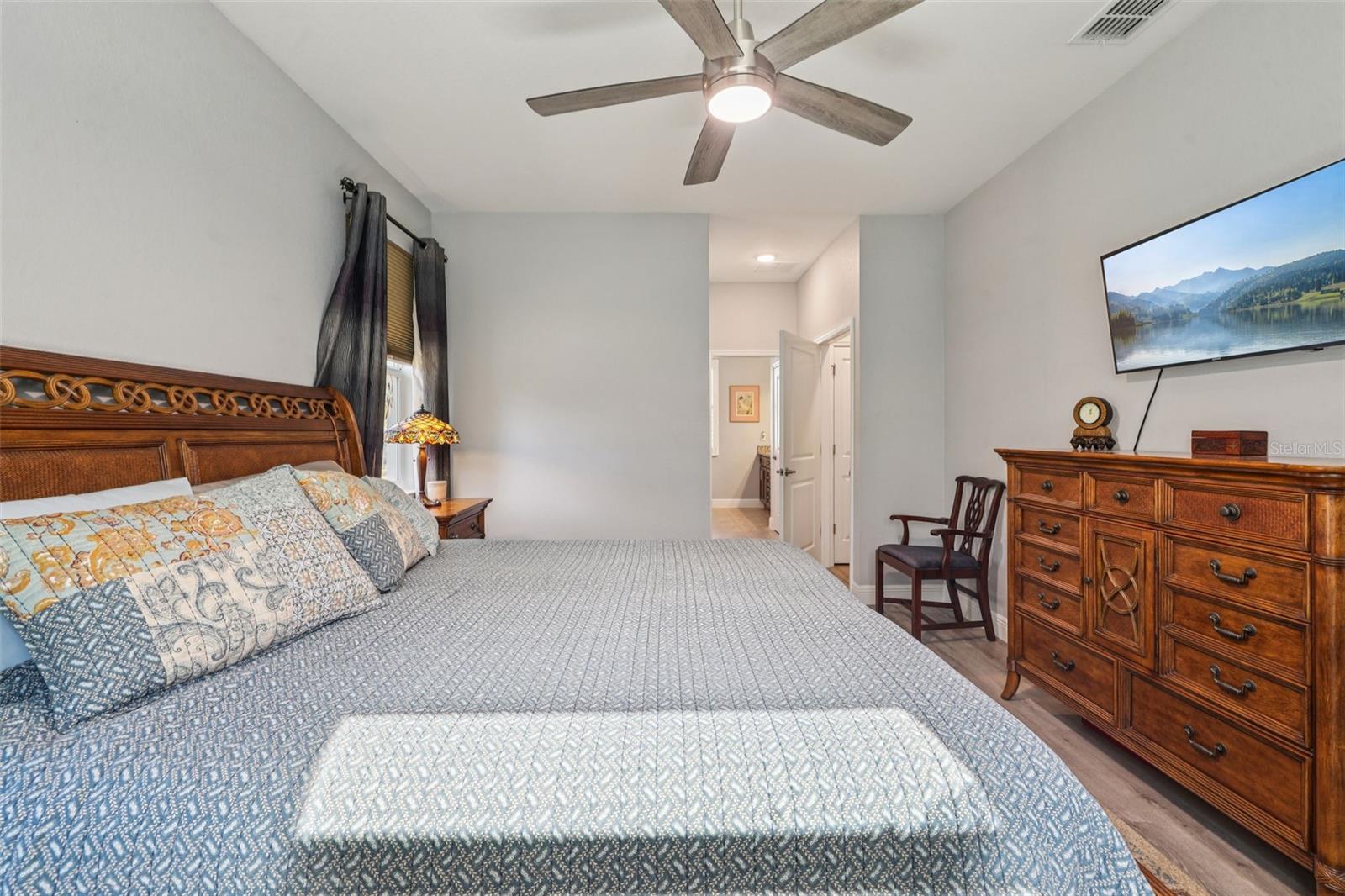 Image 23 of 66 For 11112 Rostock Road