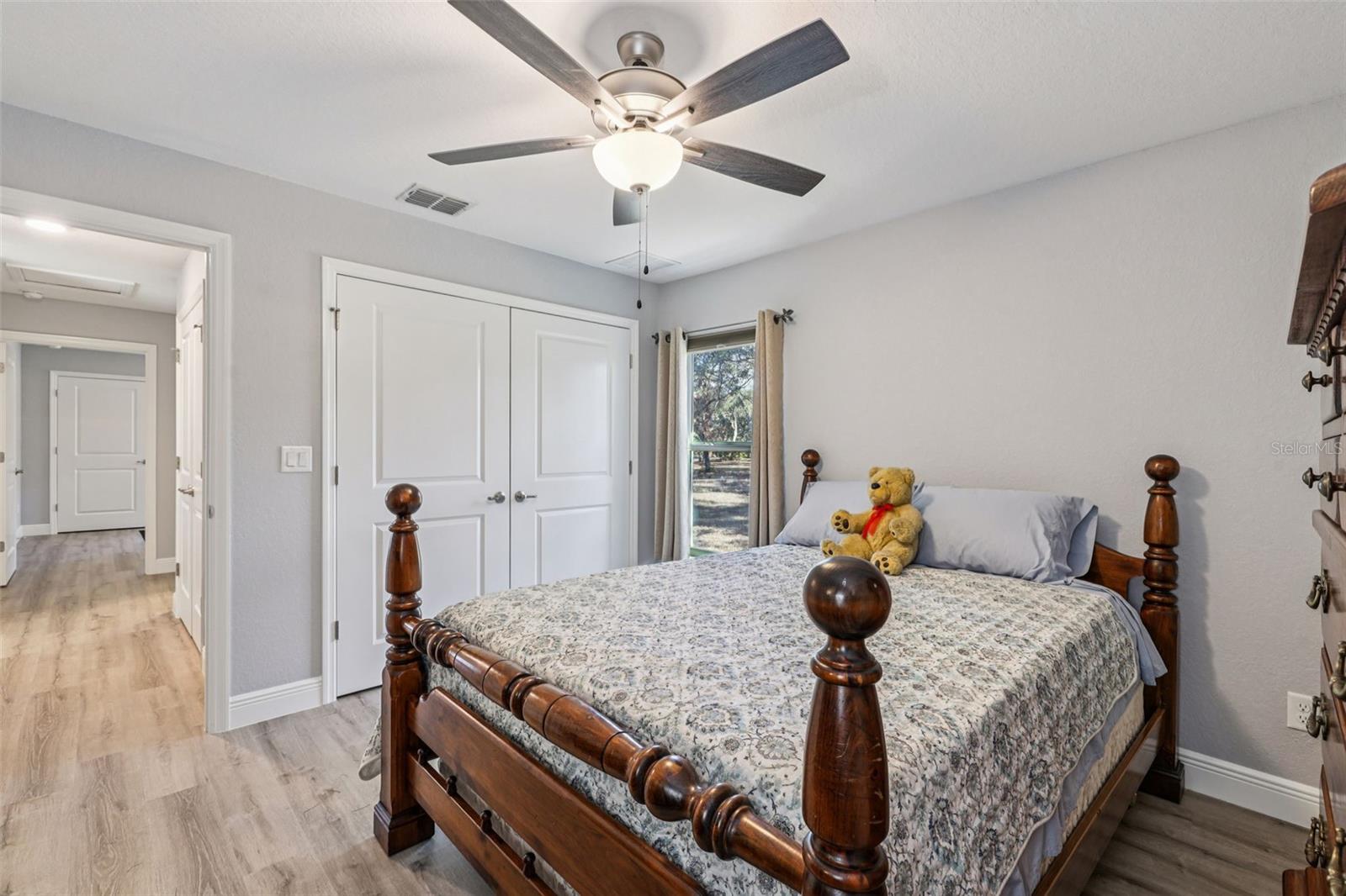 Image 27 of 66 For 11112 Rostock Road