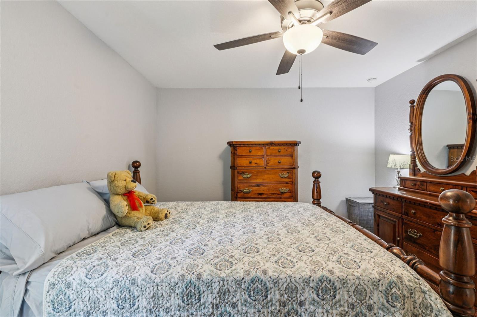 Image 29 of 66 For 11112 Rostock Road