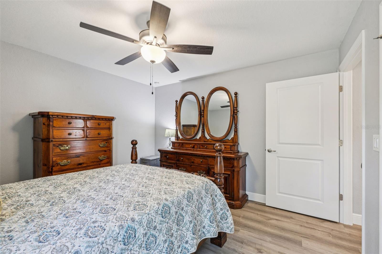 Image 30 of 66 For 11112 Rostock Road