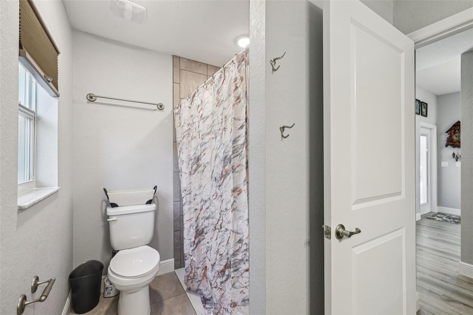 Image 37 of 66 For 11112 Rostock Road