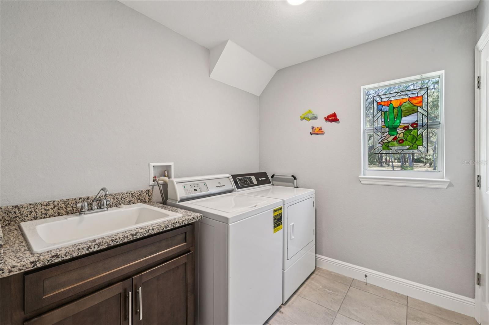 Image 39 of 66 For 11112 Rostock Road