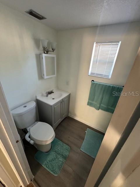 Image 7 of 11 For 5842 Louisiana Avenue