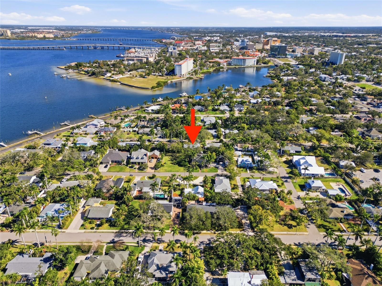 Image 33 of 34 For 204 22nd Street W
