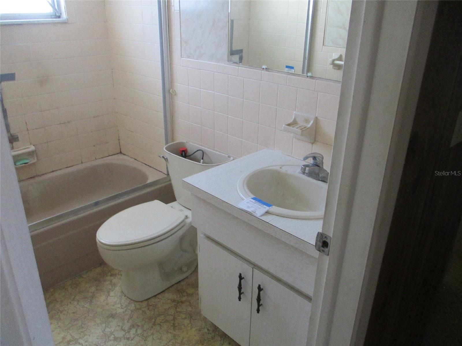 Image 16 of 16 For 7403 Heather Street