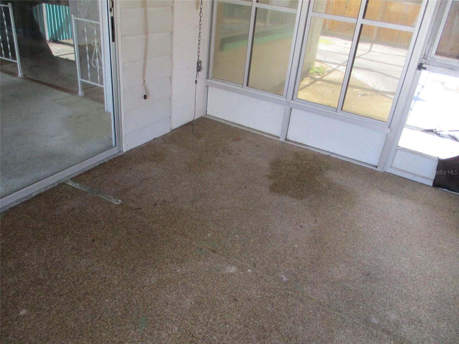 Image 4 of 16 For 7403 Heather Street