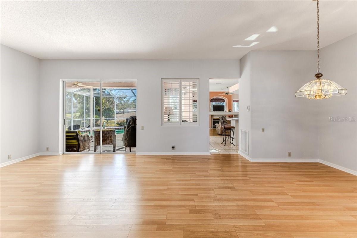 Image 10 of 70 For 9416 Ashley Drive