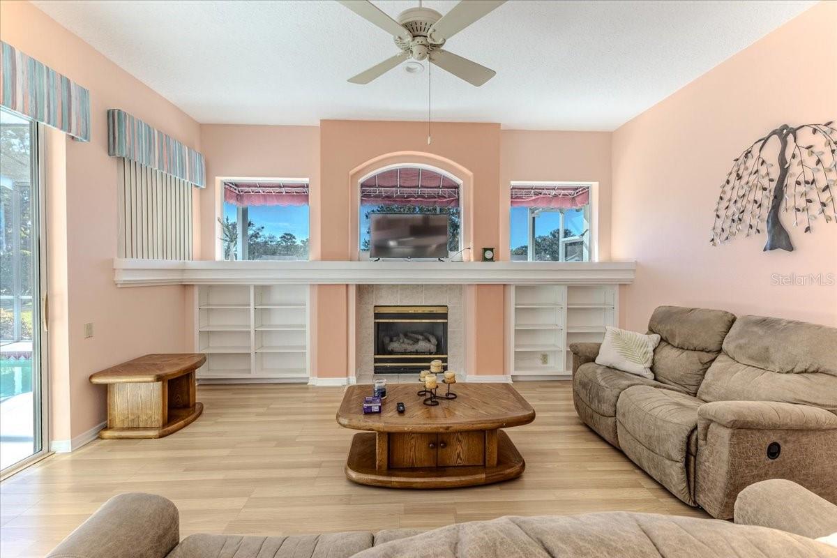 Image 25 of 70 For 9416 Ashley Drive