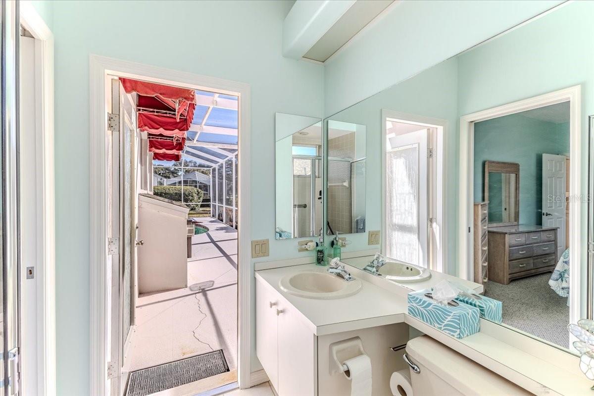 Image 39 of 70 For 9416 Ashley Drive