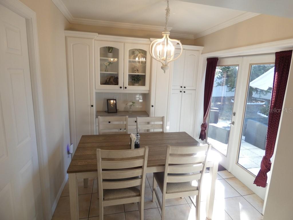 Image 6 of 25 For 1751 El Trinidad Drive E