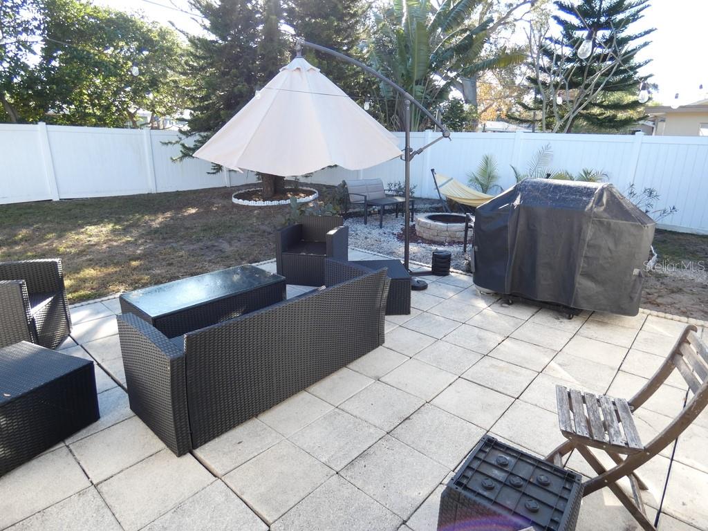 Image 7 of 25 For 1751 El Trinidad Drive E