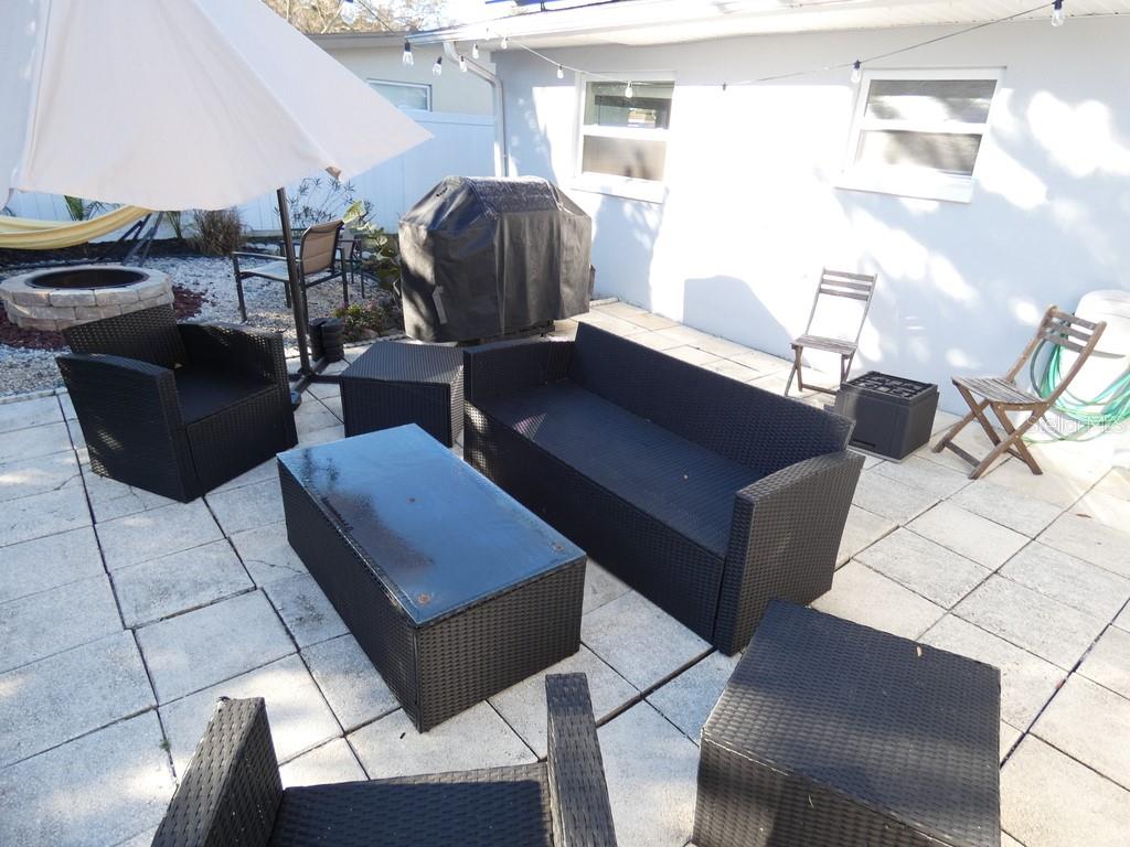 Image 9 of 25 For 1751 El Trinidad Drive E