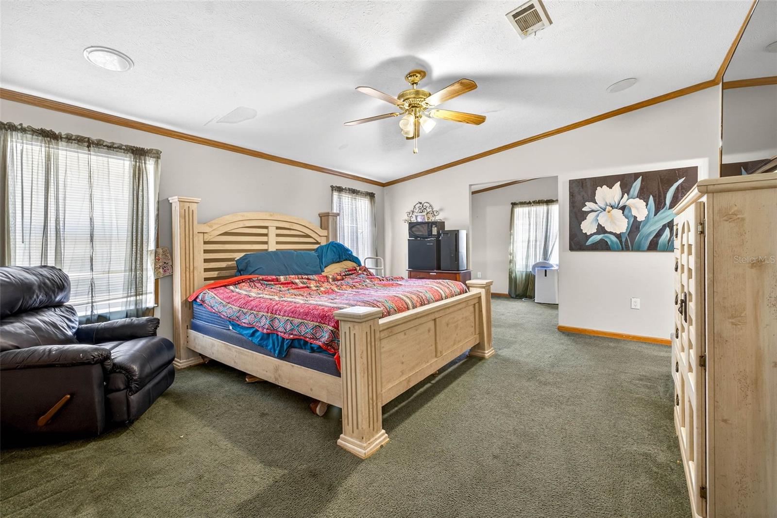 Image 7 of 15 For 16624 Helen K Drive