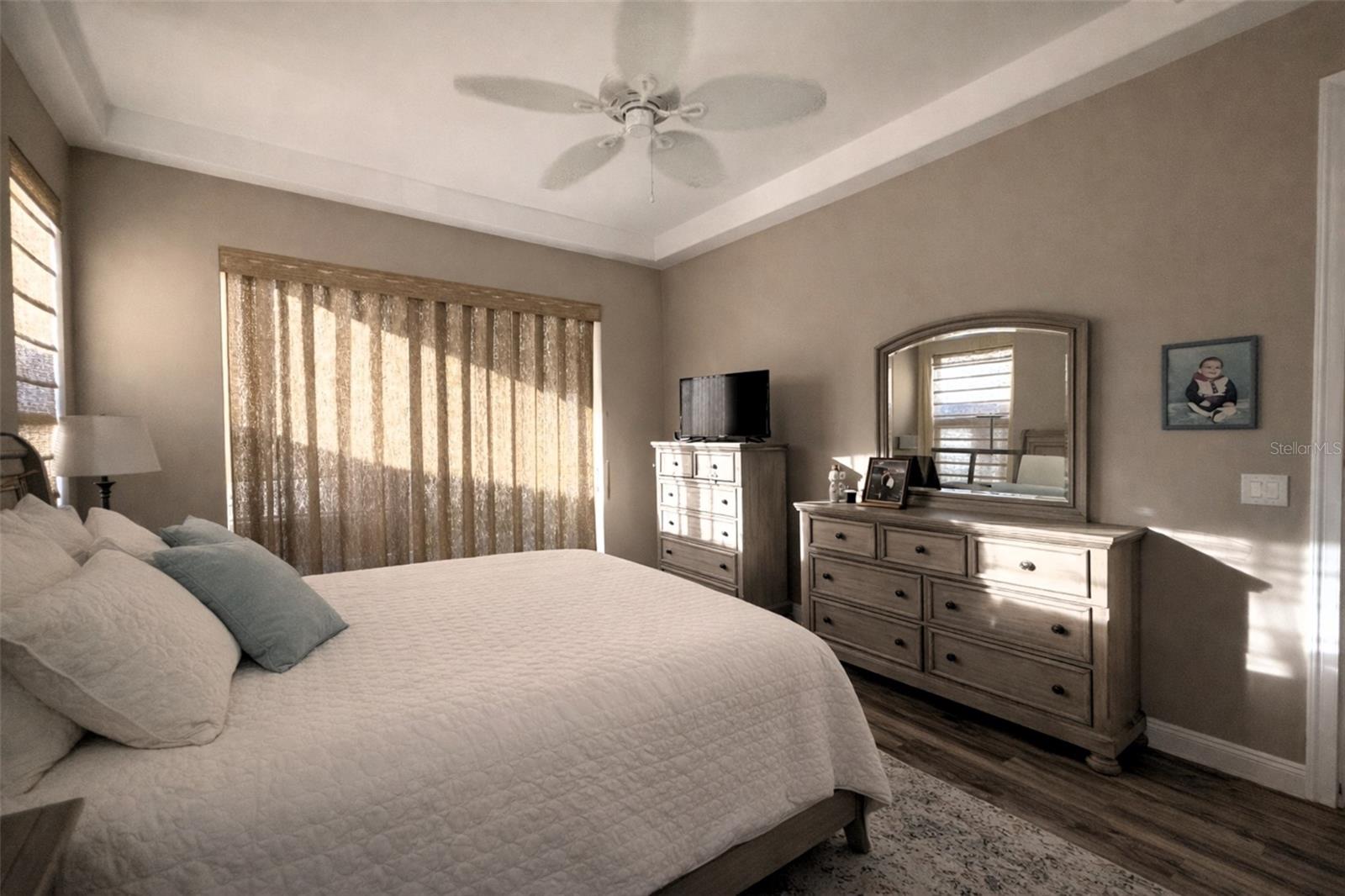 Image 16 of 33 For 10127 Tria Drive