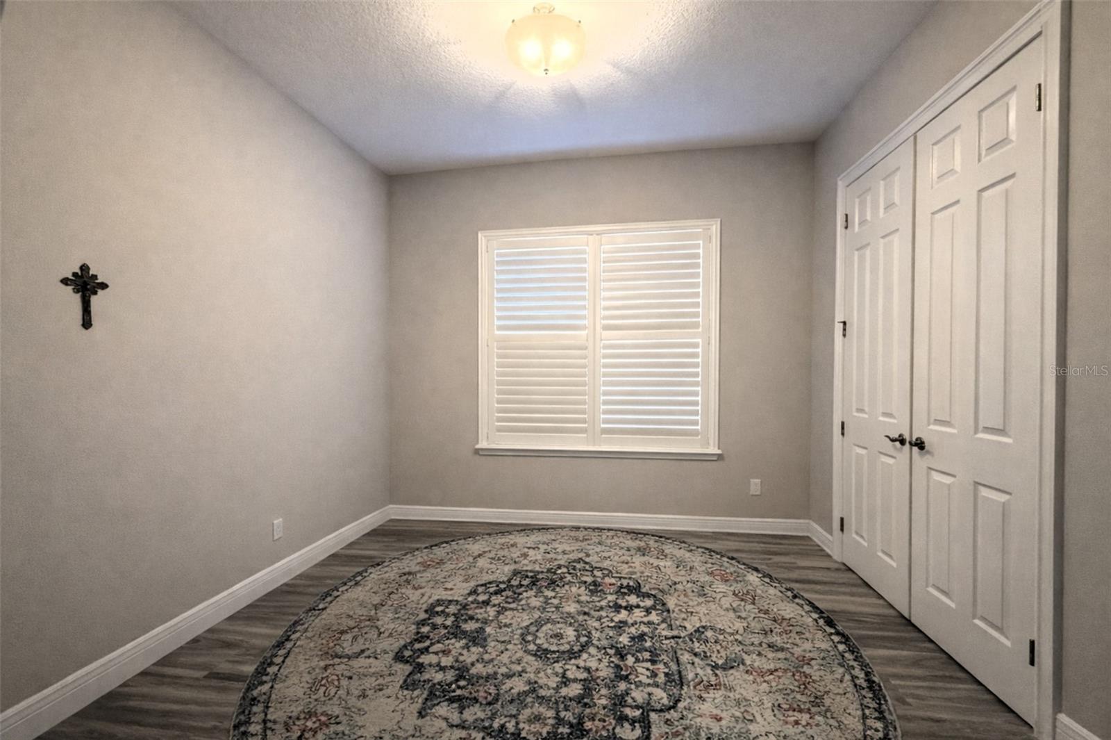 Image 19 of 33 For 10127 Tria Drive