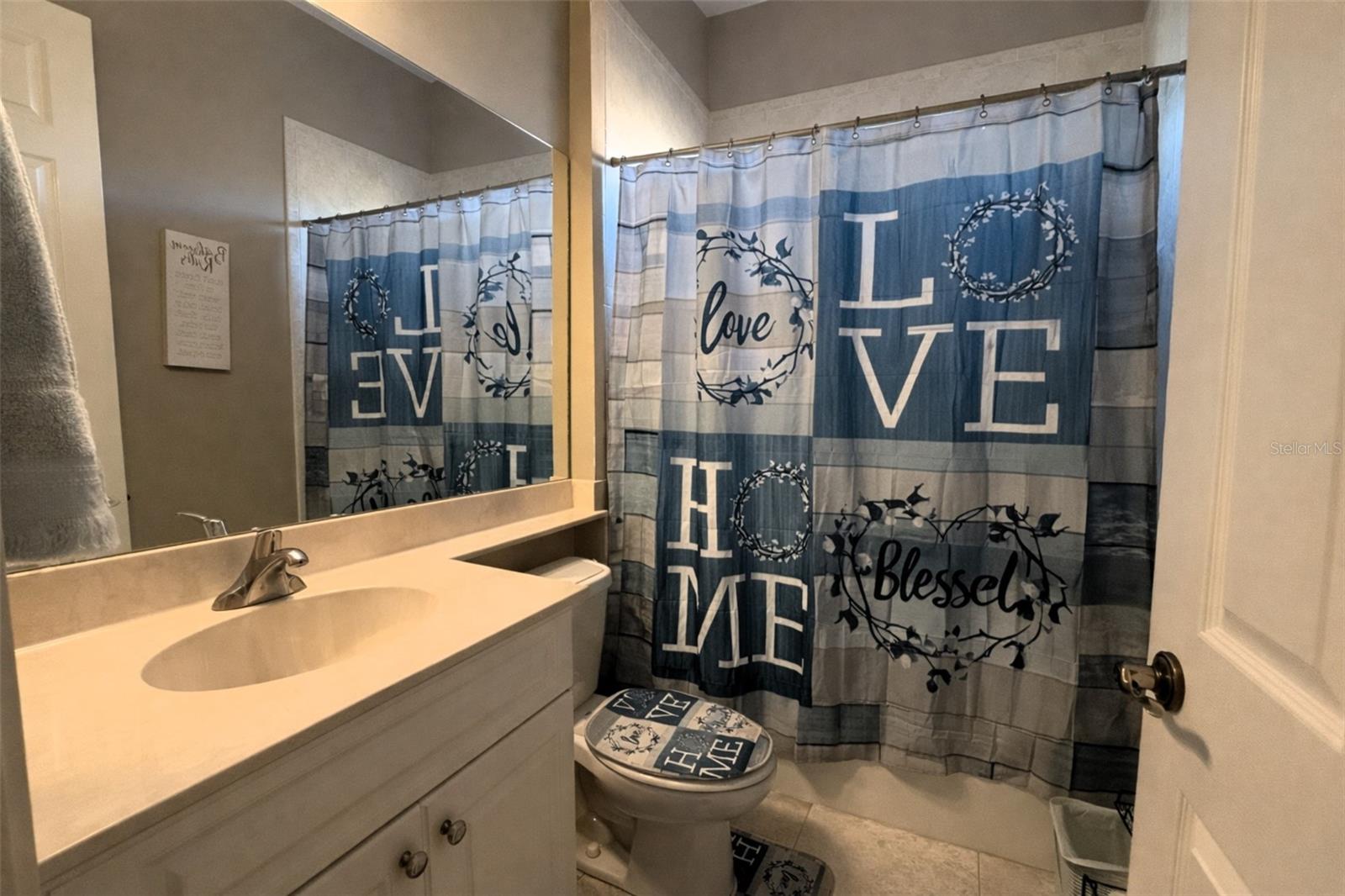 Image 20 of 33 For 10127 Tria Drive