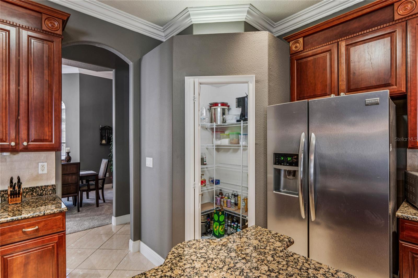 Image 16 of 77 For 275 Planter Road