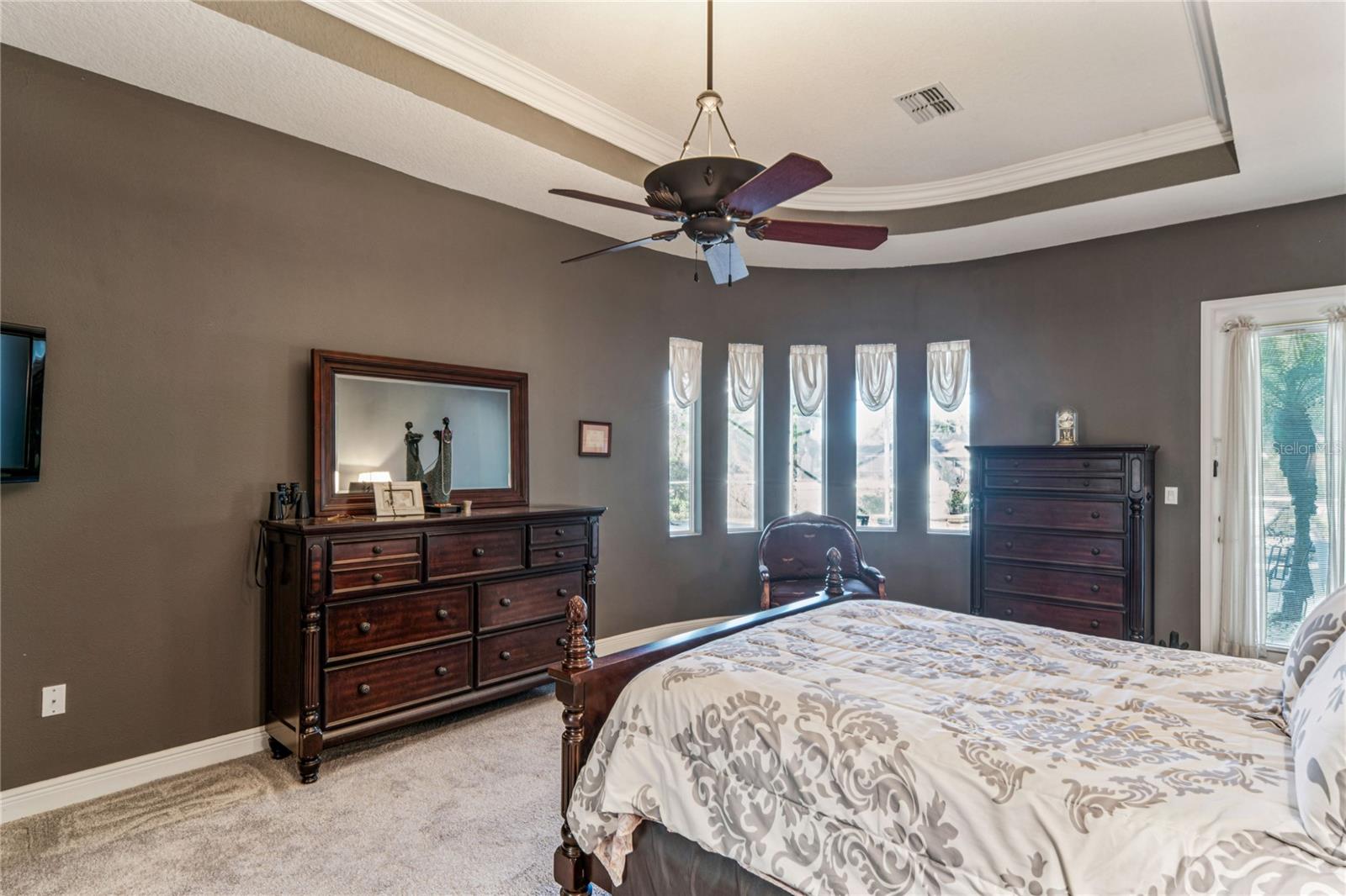 Image 31 of 77 For 275 Planter Road