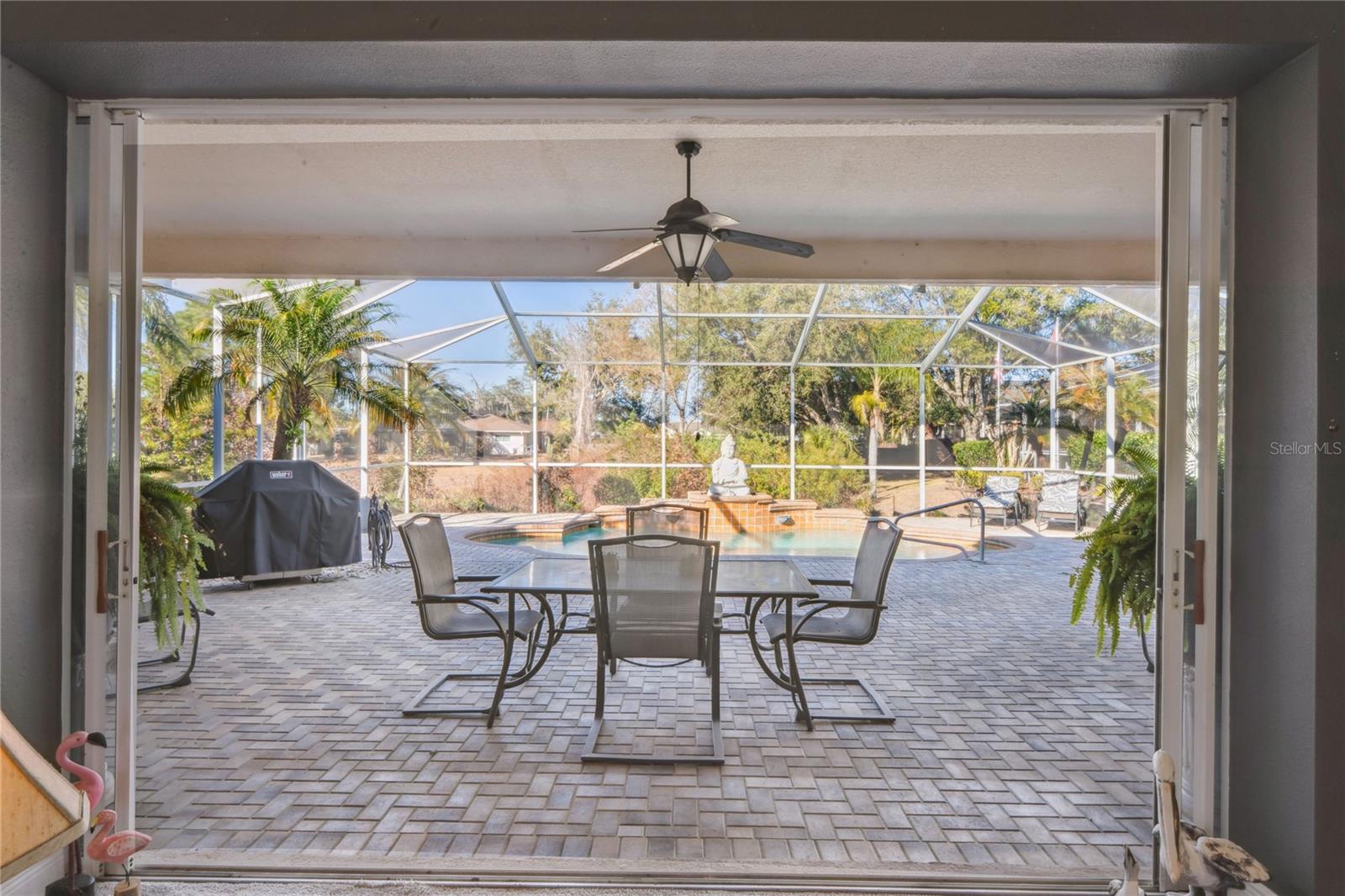 Image 47 of 77 For 275 Planter Road