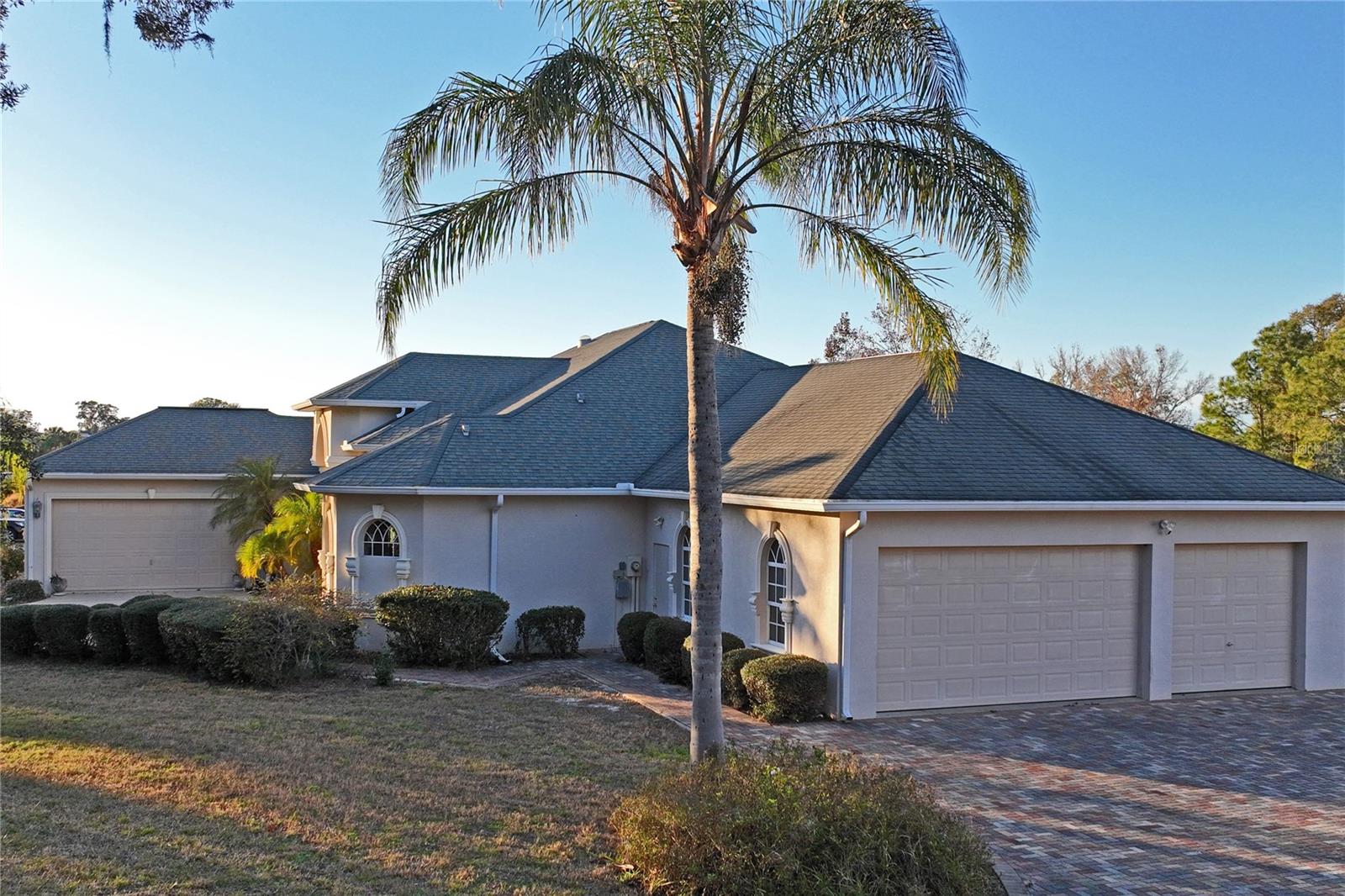 Image 58 of 77 For 275 Planter Road