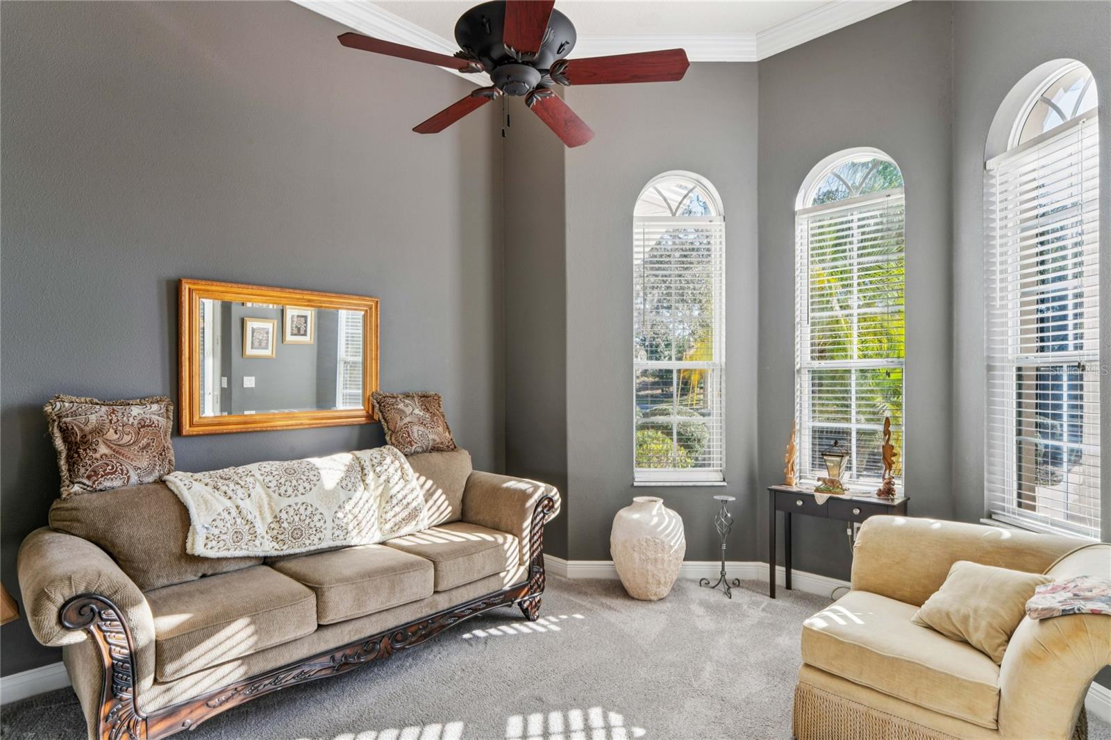 Image 9 of 77 For 275 Planter Road