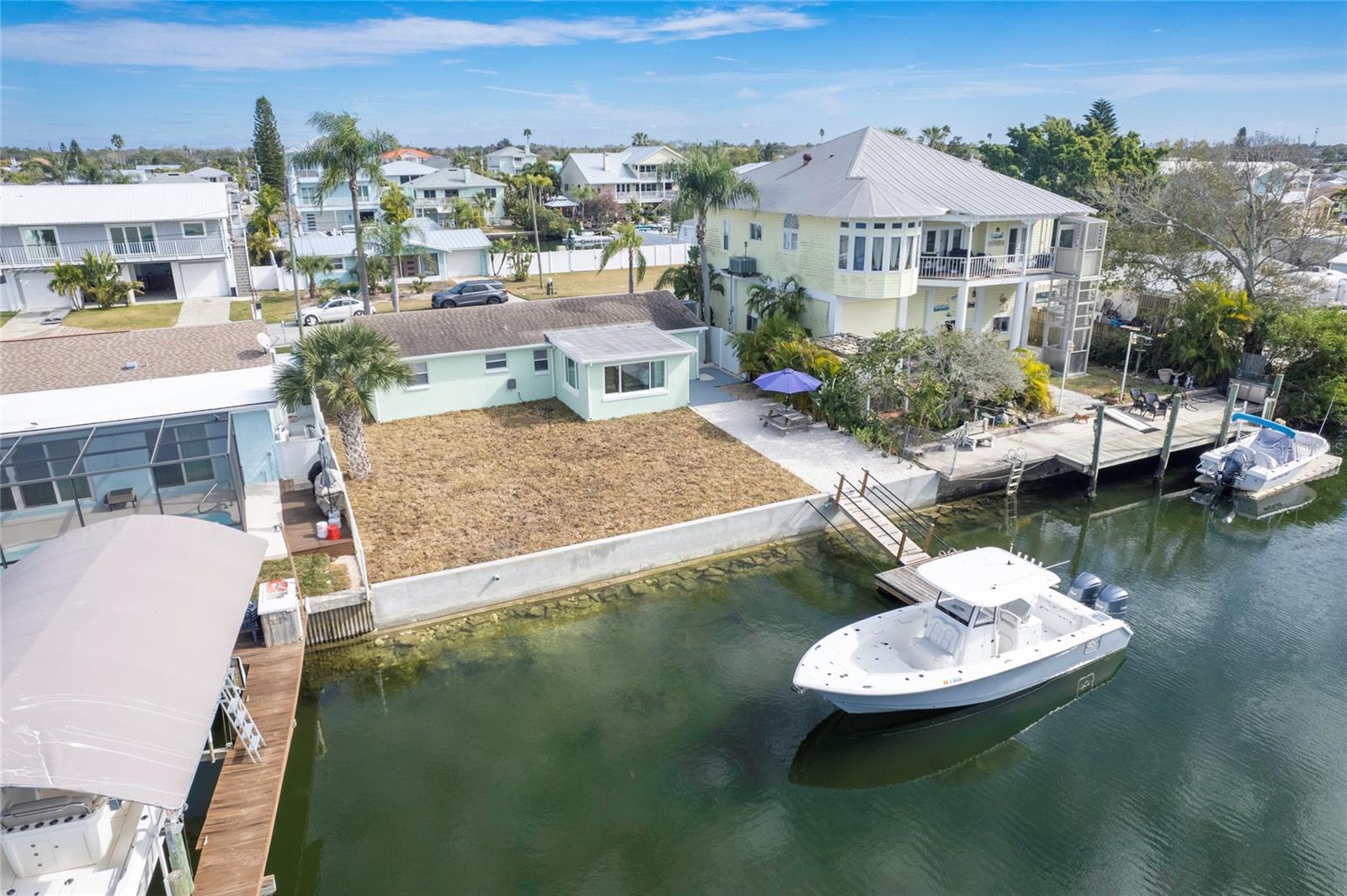 Image 26 of 51 For 13411 Starfish Drive