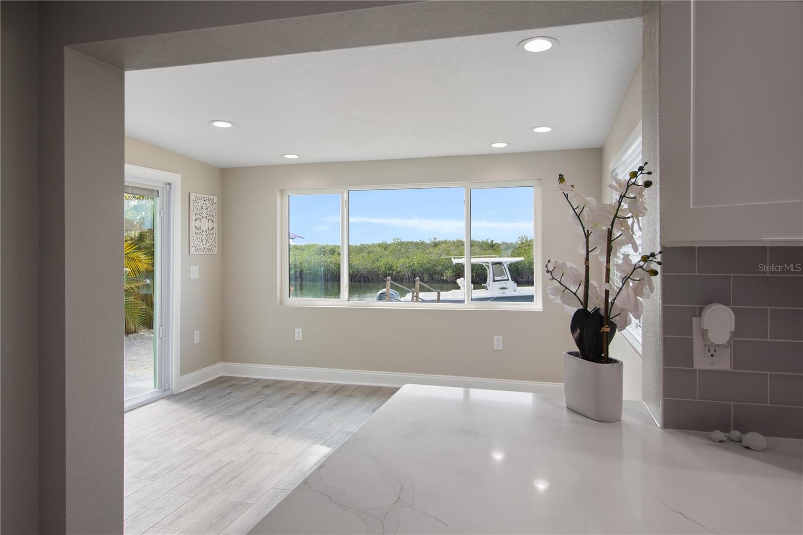 Image 35 of 51 For 13411 Starfish Drive