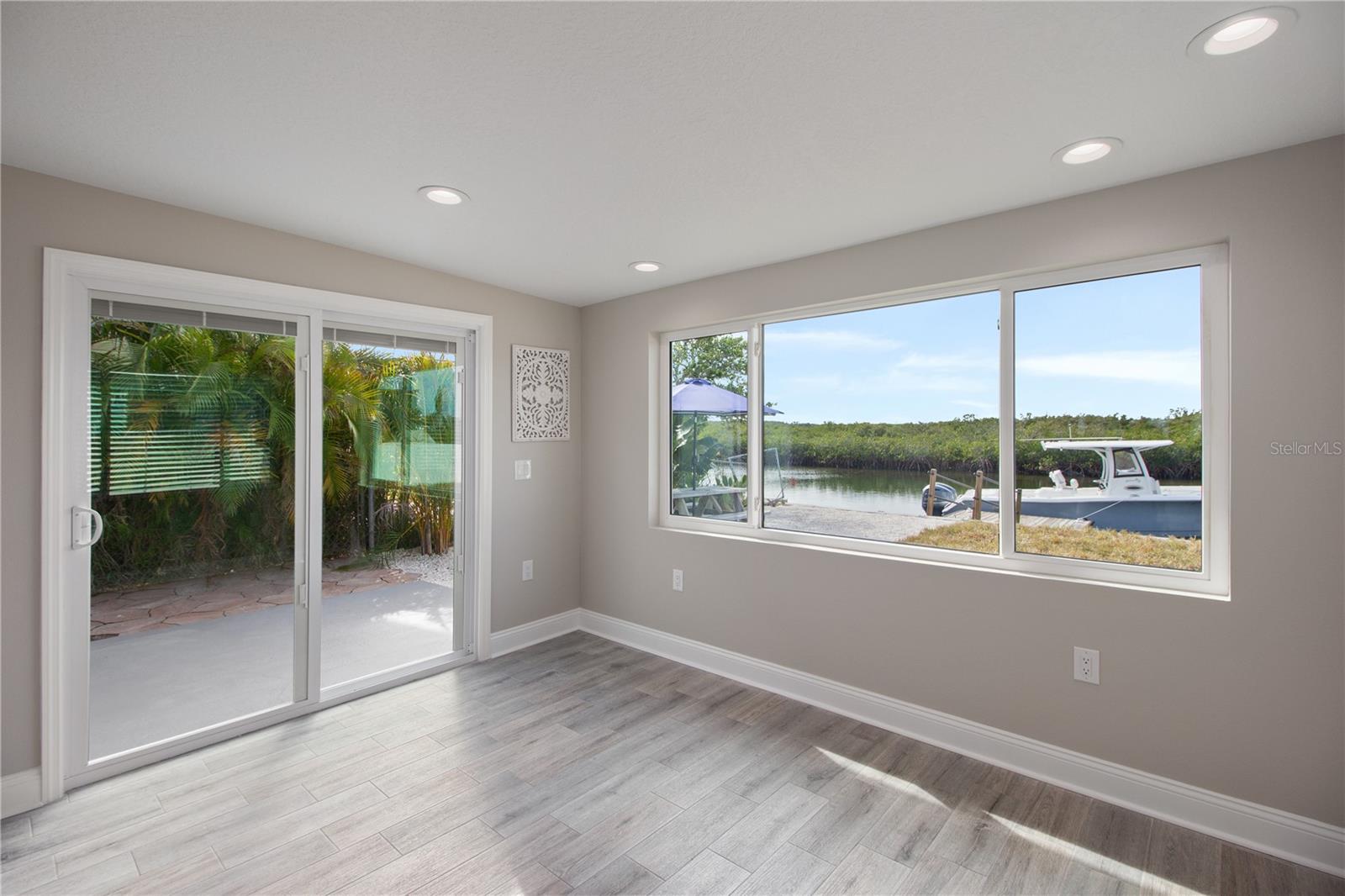 Image 36 of 51 For 13411 Starfish Drive