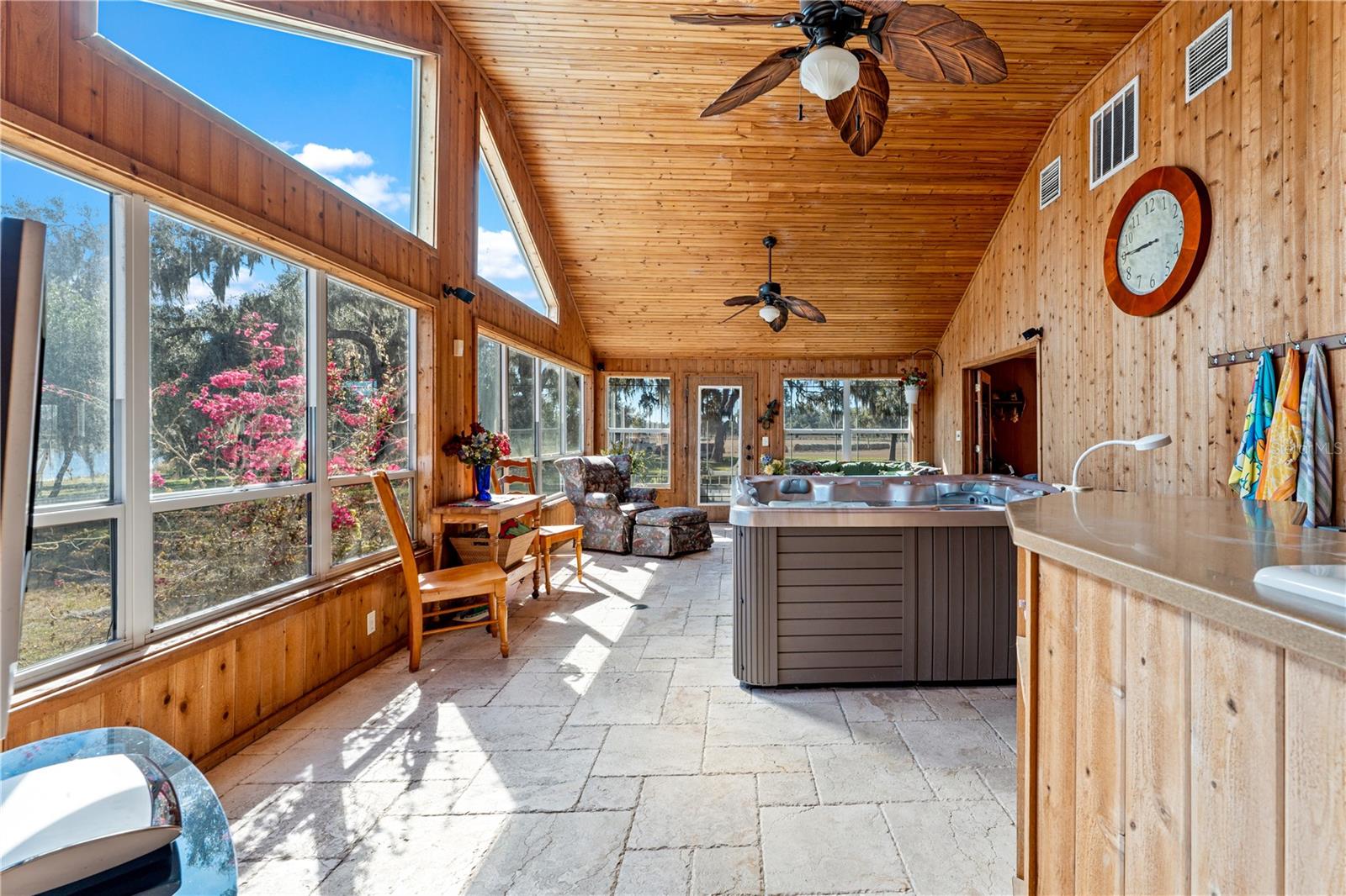 Image 12 of 14 For 9504 Fort King Road