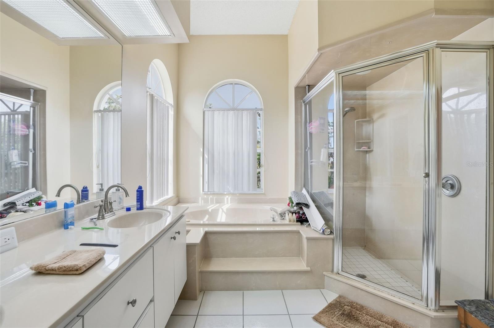 Image 12 of 21 For 3352 St Ives Boulevard